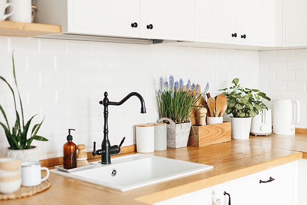 Your Guide to a Spectacular-Smelling Home