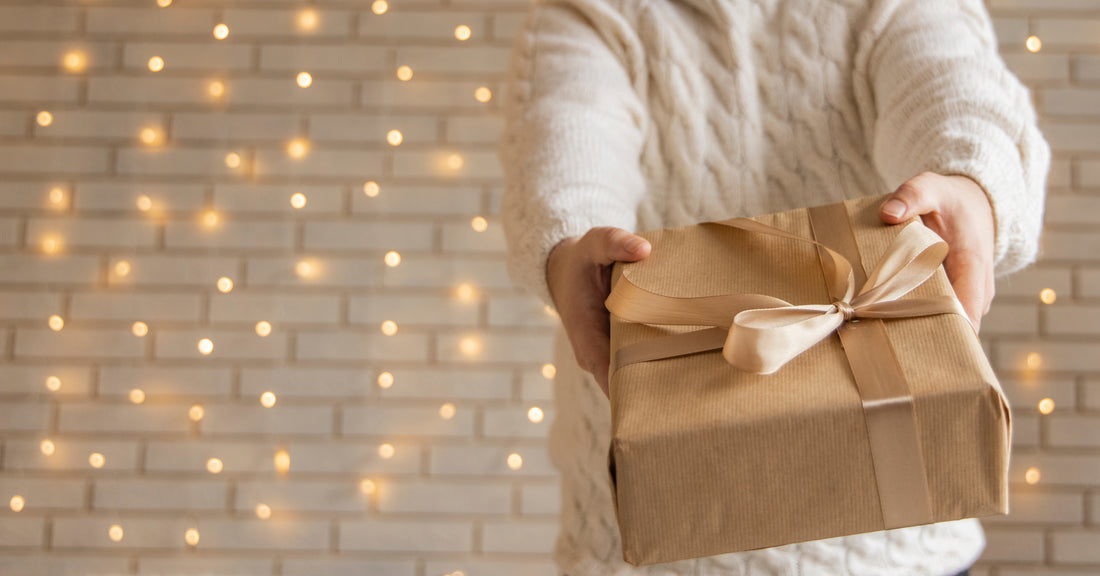 Gifting with Scents This Holiday Season