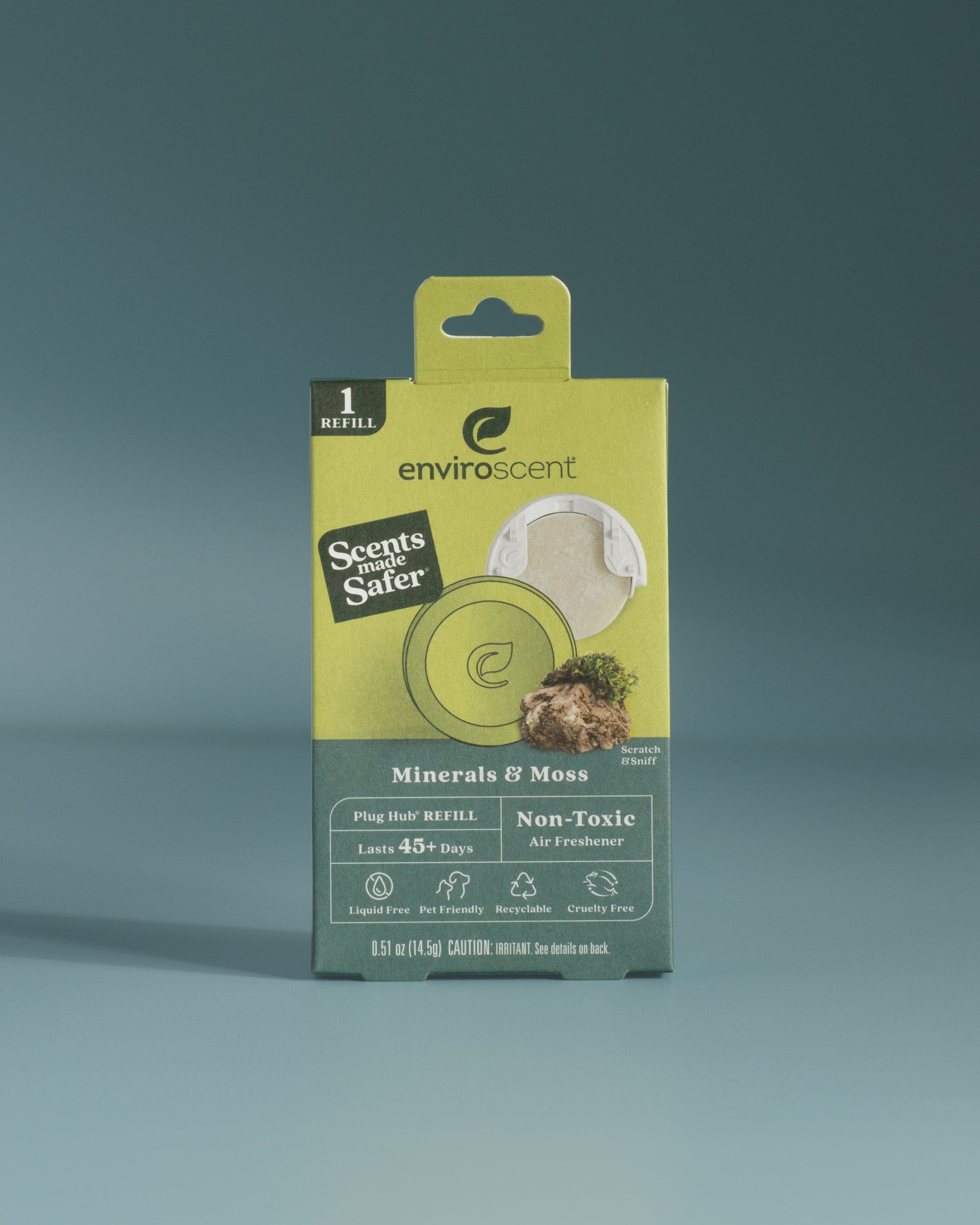 Minerals & Moss Plug Hub® Refill in packaging