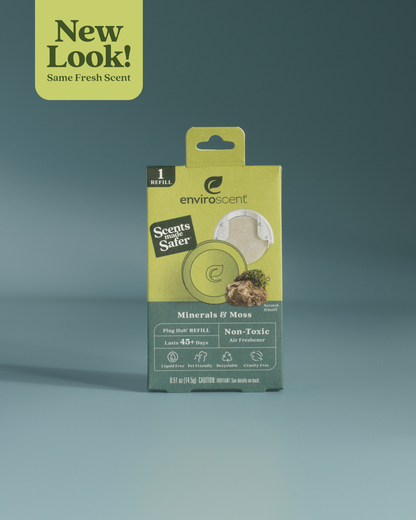 Minerals & Moss Plug Hub® Refill in packaging