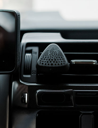 #global_Car Vent Clip in Use