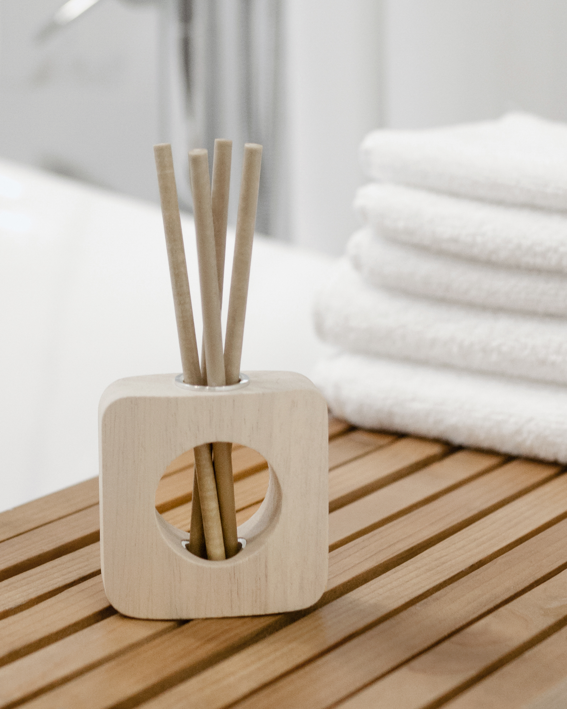 Mango Wood stand in use - lifestyle image (scent Stix sold separately)